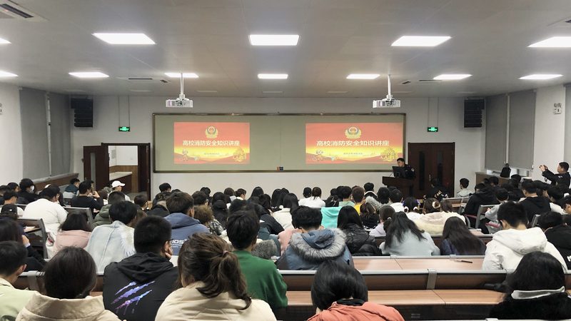 考研全科辅导班面授课程费用：揭秘背后的因素与考量