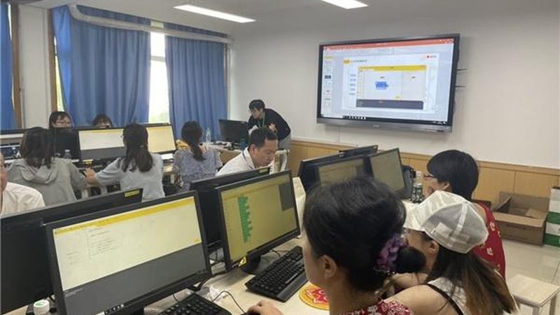 教学质量：了解网课的教学质量，可以从以下几个方面入手：